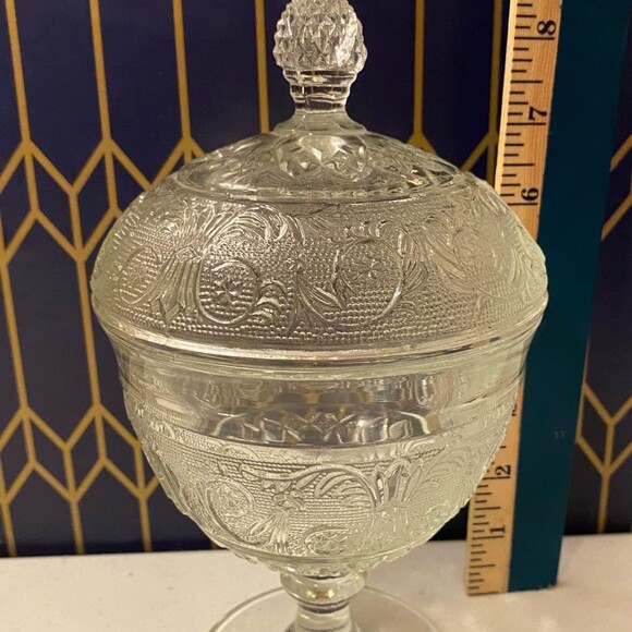 Vintage Crystal Duncan And Miller Footed Candy Dish [Item 521] - Picture 4 of 4